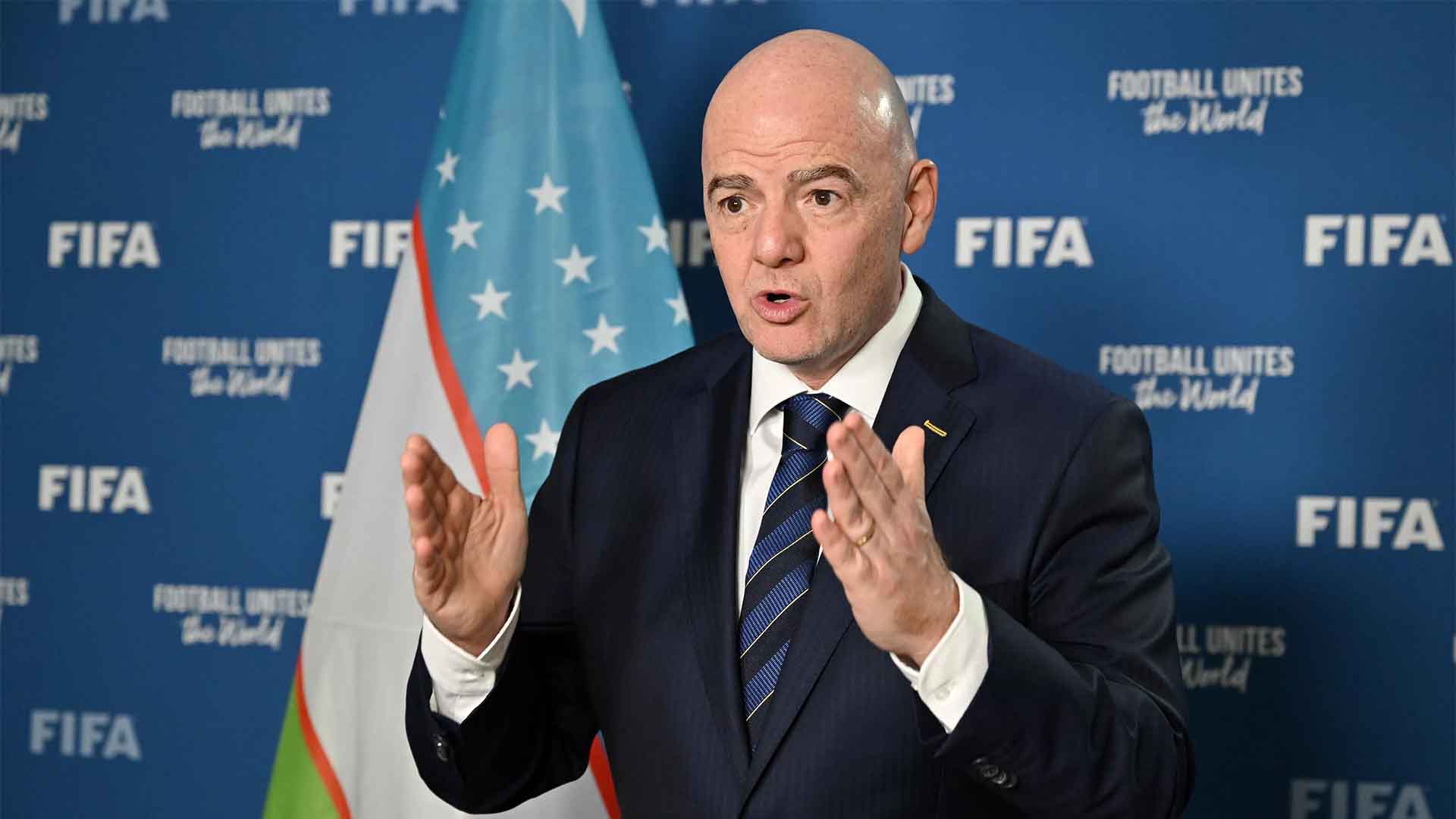 FIFA Dikecam