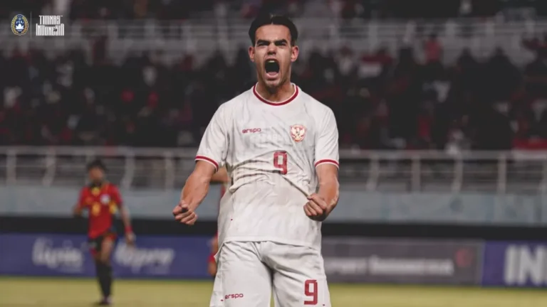 Jens Raven Striker Belanda