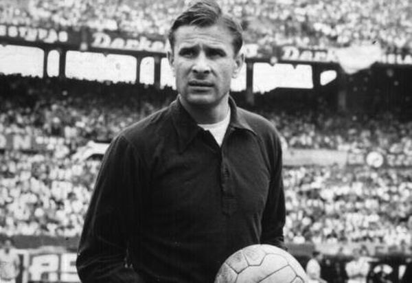 Legenda Kiper Terbaik di Piala Dunia Sepanjang Masa