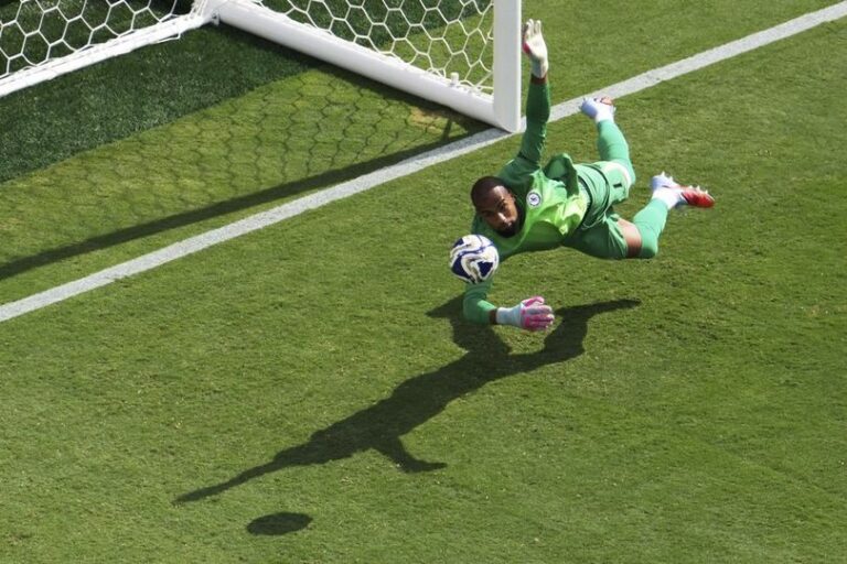 Robert Sanchez di Piala Dunia Antarklub 2025 Raih Golden Glove