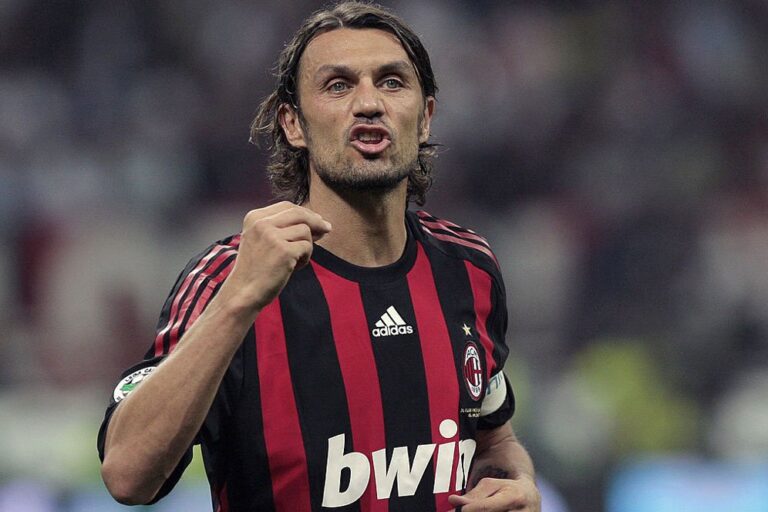 Paolo Maldini: Elegansi dan Ketegasan Legenda Pertahanan
