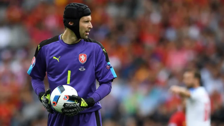 Petr Čech Penjaga Gawang Legendaris Chelsea