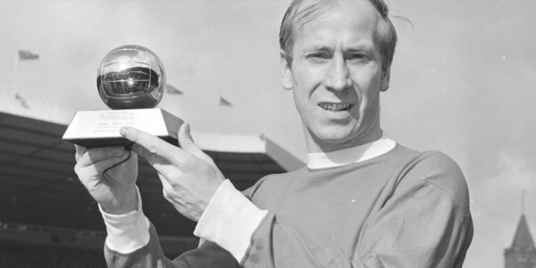 Bobby Charlton Legenda Inggris Sepanjang Masa