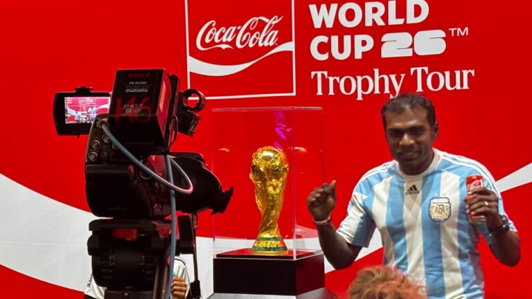 Trofi Piala Dunia 2026 Hadir di Jakarta Jelang Turnamen